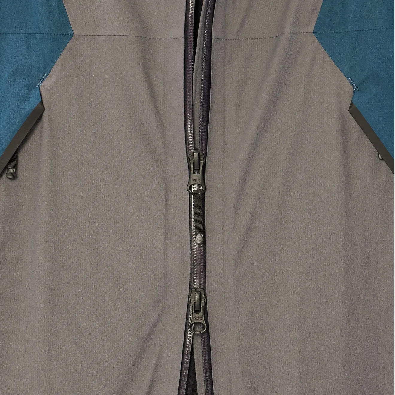 Goldwin Pertex Shieldair Mountaineering Jacket Focus Gray / Navy Blue