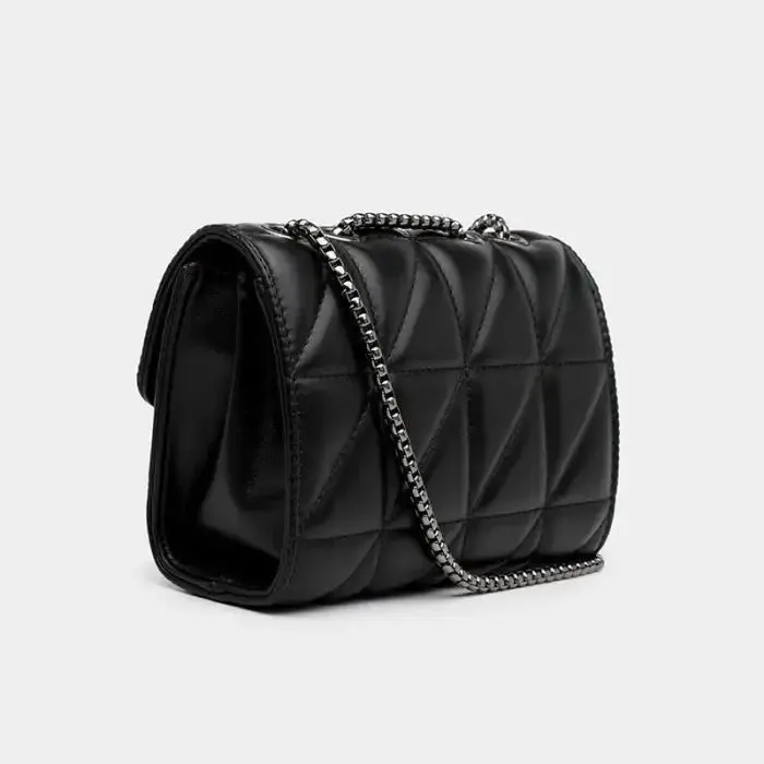 Stylish and Exclusive Crossbody Bag - Perfect for Enhancing Your Outfits!