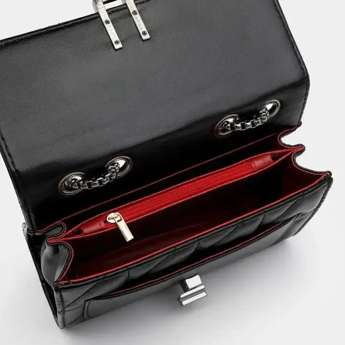 Stylish and Exclusive Crossbody Bag - Perfect for Enhancing Your Outfits!