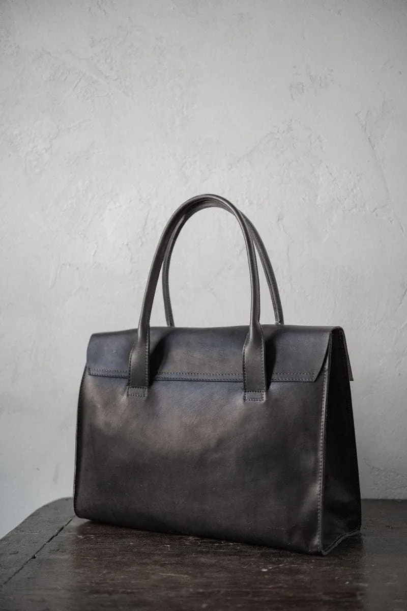 Tagliovivo | Doctor Bag L | Edle und klassische Ledertasche in schwarz-blau